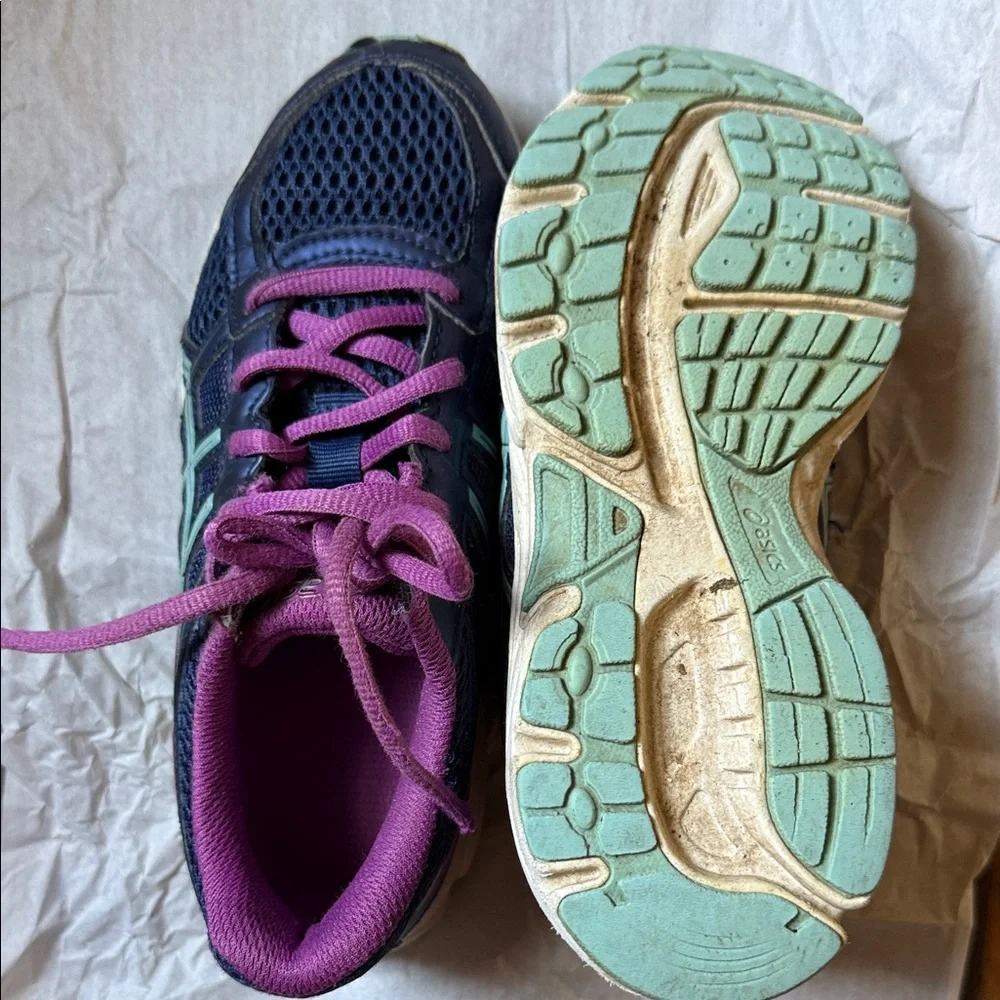 ASICS Navy and Magenta Kids Athletic Running Shoes